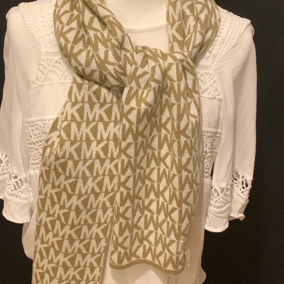 Michael Kors signature scarf